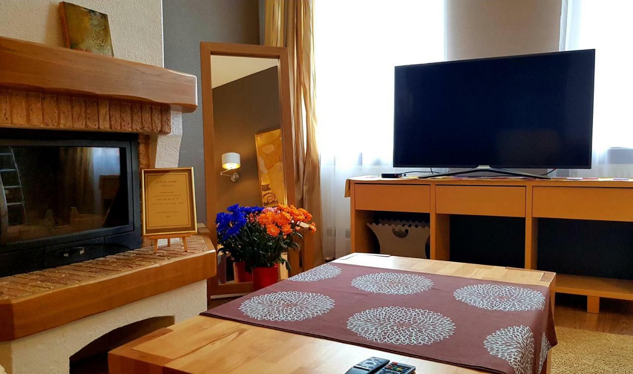 Appartement Gustav House à Daugavpils Extérieur photo